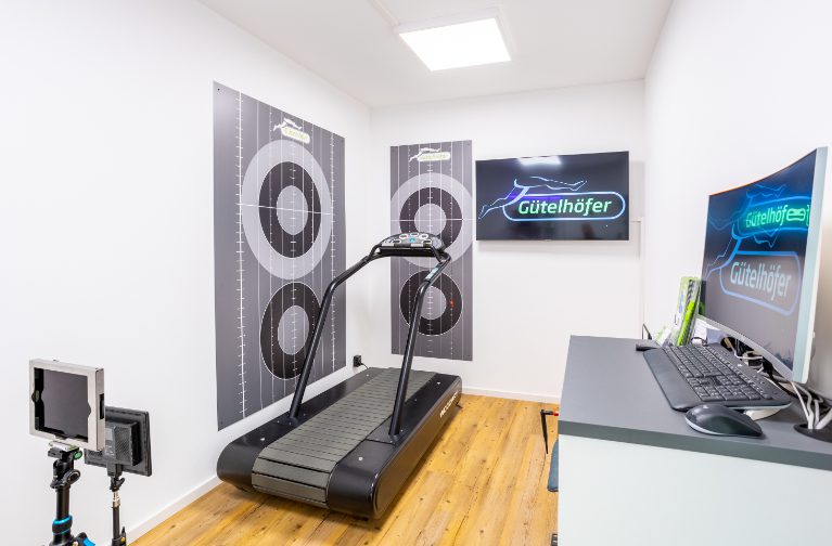 OBV Storedesign Sanitaetshaus Guetelhoefer 8