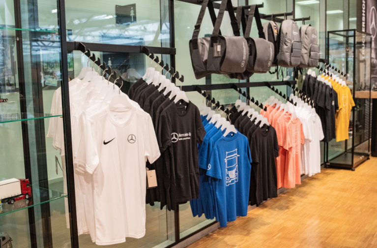 OBV Storedesign Daimler Truck Shop Wörth 6