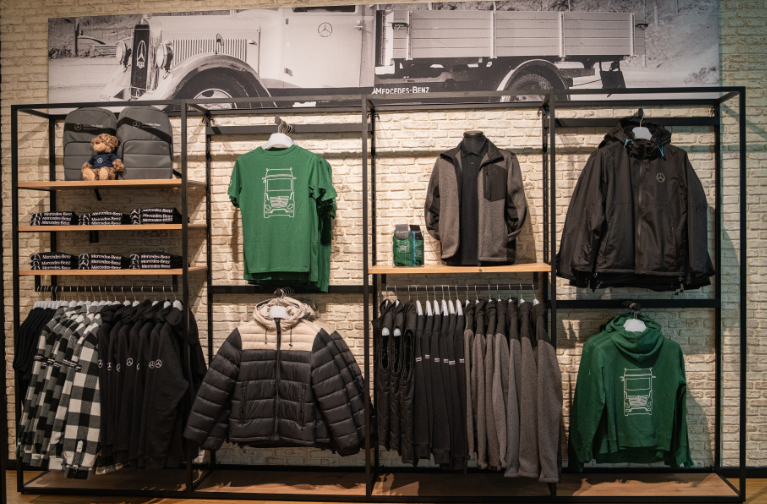 OBV Storedesign Daimler Truck Shop Wörth 7